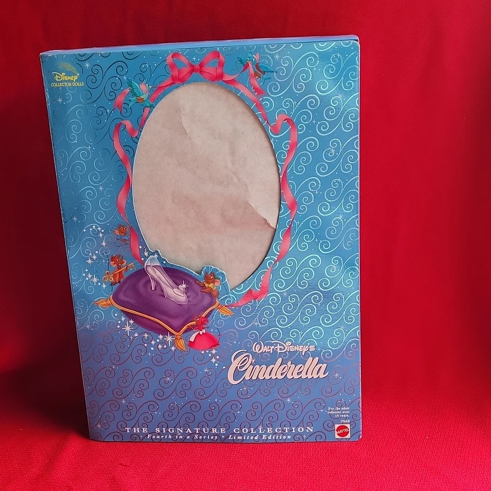 Barbie Walt Disney's Cinderella - Picture 3 of 7